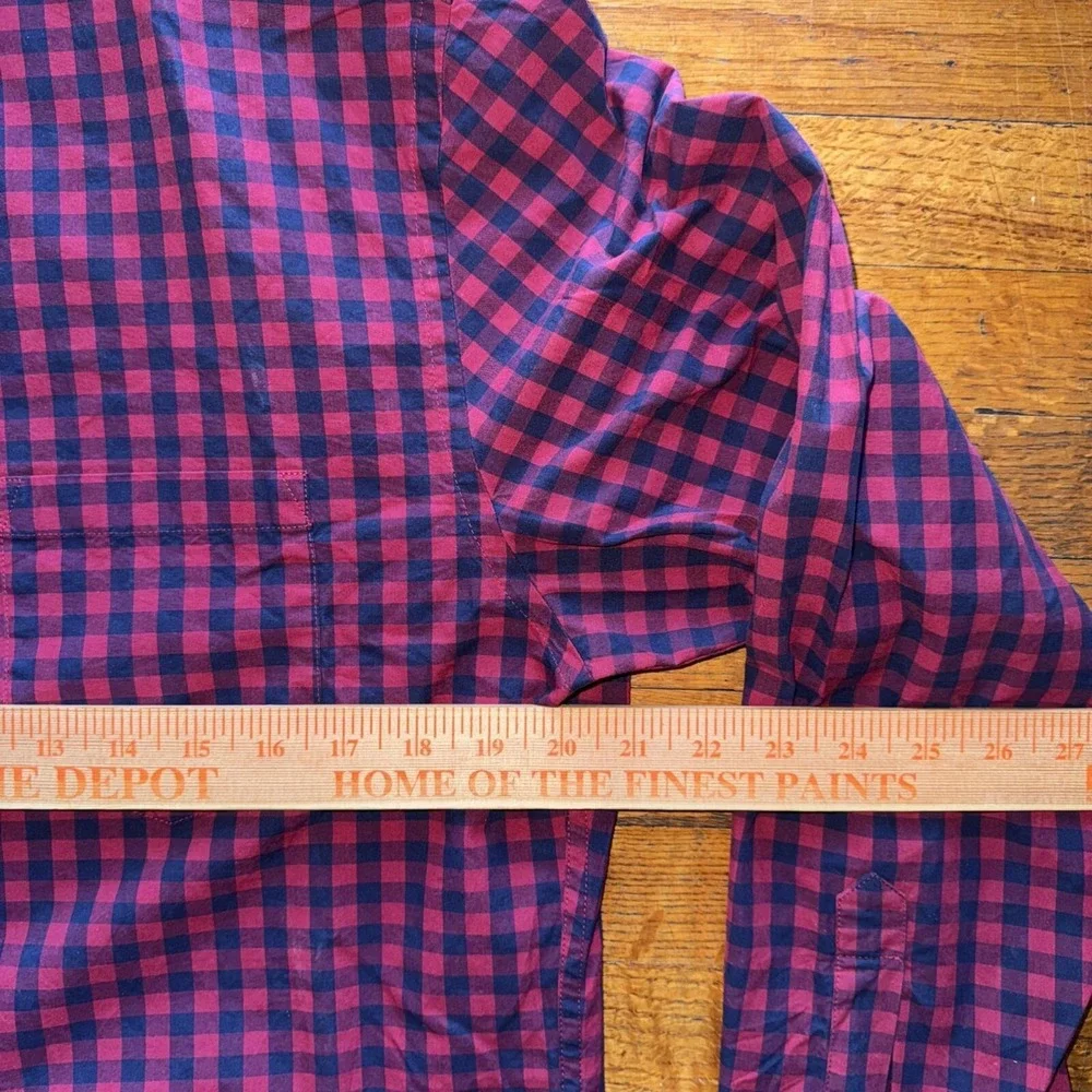 J. Crew‎ Classic Woven Long Sleeve Button Down Size Large